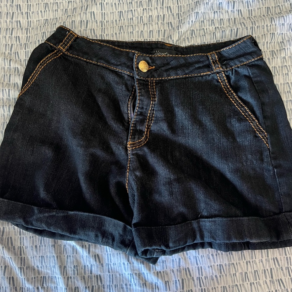 EUC Cache Contour Collection Denim shorts size 10
